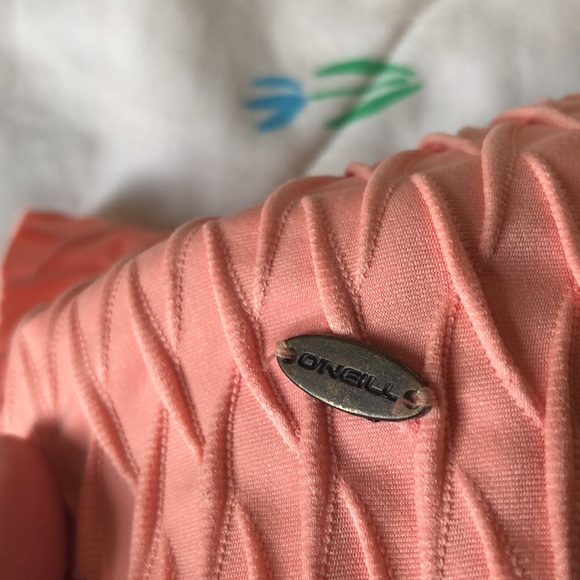 O’Neill flowy bikini top🍊 - Picture 3 of 4